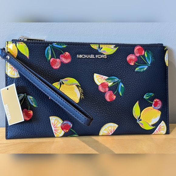 NWT MICHAEL KORS Jet Set Large Sequined Fruit Wristlet - Picture 2 of 8